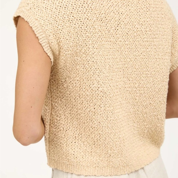 TEXTURED KNIT CREW NECK SHORT SLEEVE SWEATER - Picture 2 of 5